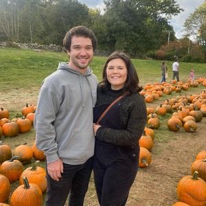 Meet your Posher, Ariana